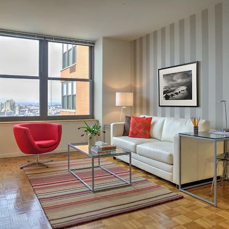 Furnished Quarters At Grove Pointe Apartment Jersey City Bagian luar foto