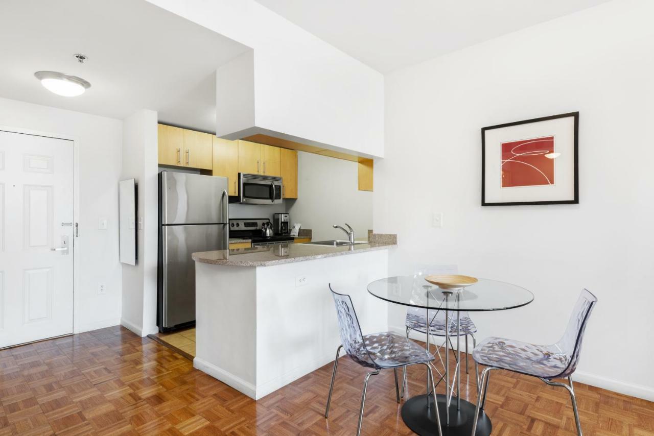 Furnished Quarters At Grove Pointe Apartment Jersey City Bagian luar foto