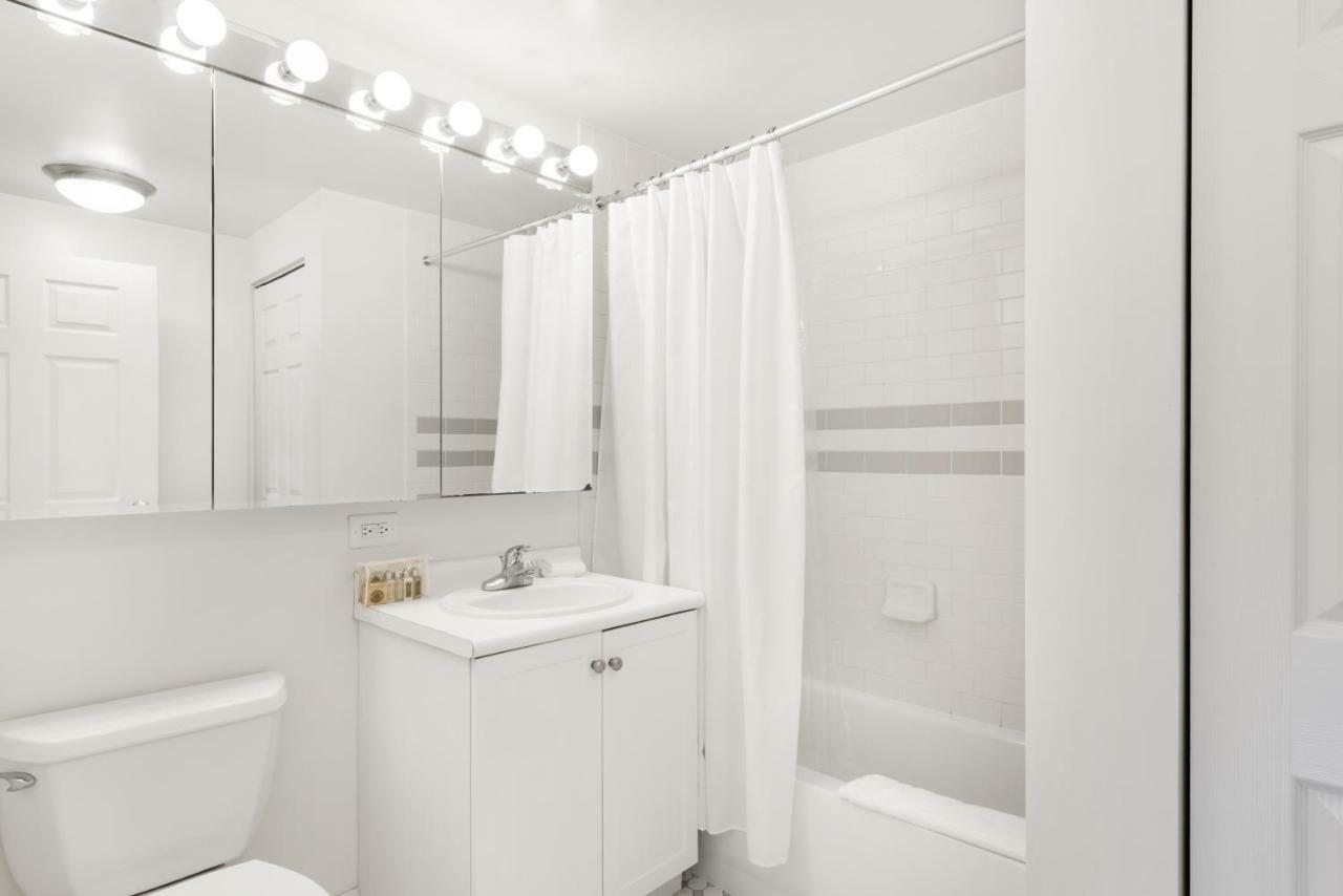 Furnished Quarters At Grove Pointe Apartment Jersey City Bagian luar foto